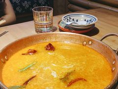 -洱火云南酸菜牛肉火锅(石景山当代商城店)