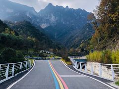 -秦岭天竺山生态文化旅游景区