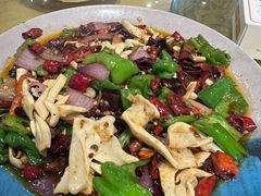 -易老九江湖菜(北滨一路店)