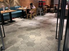-必胜客(柳州万象城店)