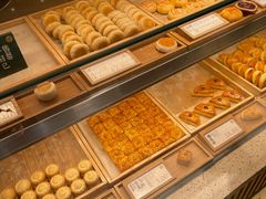 面包甜点陈列柜-泸溪河桃酥(西直门凯德店)