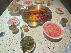 -红九格老火锅(三峡广场店)