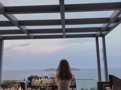 -瑰丽酒店·海吧·天际下午茶·现场DJ·天台酒吧