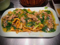 潮界湿炒牛河-潮界(虹桥新天地店)