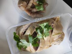-月亮房·白斩鸡(娄山关路店)