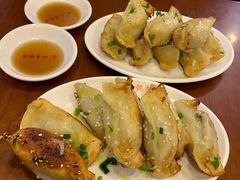 -小姜锅贴(凤凰街店)