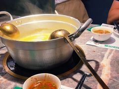 -禄婶鸡煲·打边炉