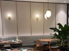 -港丽餐厅(正大店)