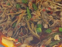 -盐井记·自贡美蛙鲜锅兔(中和店)