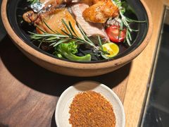 -春树下·树屋花房西餐厅(罍街AS1980店)