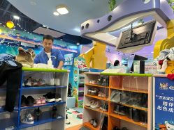 -万达宝贝王(成都锦华店)