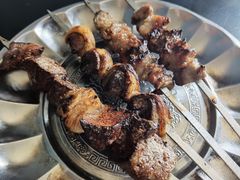 -烤肉小伙烤肉店