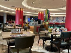 -咖啡苑自助餐厅·中国大饭店