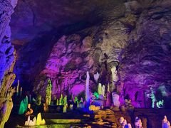 -泰安地下龙宫景区