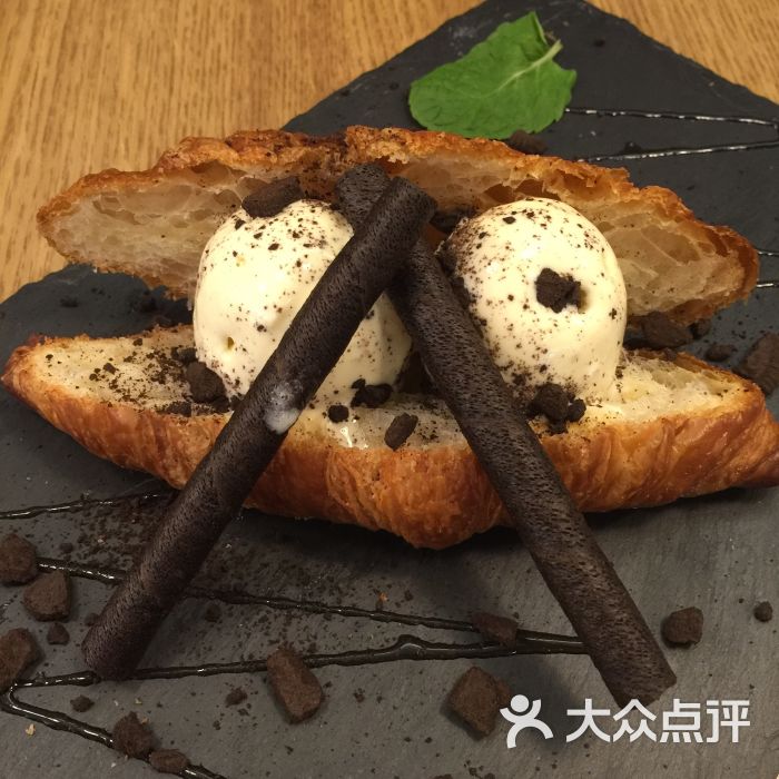 香草雪糕牛角包