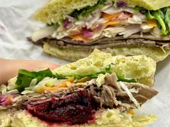 烤牛肉甜菜根三明治-BAKER&SPICE(国金中心商场店)