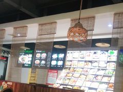 -魏铭鱼头捞饭(晋阳路店)