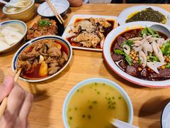 -朱大嘴肥肠血旺(福字街店)