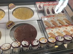 -哈根达斯(上海金山店)