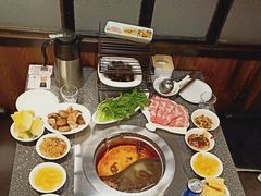菌汤鸳鸯锅-华晟山城火锅(东城天下店)