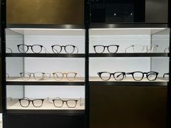 -LensCrafters亮视点·OAKLEY精选(静安嘉里中心店)