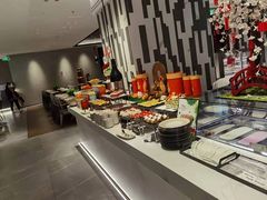 自助取餐区-粤海喜来登酒店·盛宴海鲜牛排自助餐厅(天河城店)