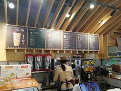 -焙丽拾光(麦凯乐直营店)