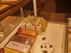 -好利来(高新枫叶广场店)