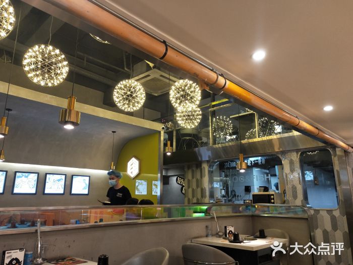 味之绝美蛙鱼头火锅(高新店)大堂图片