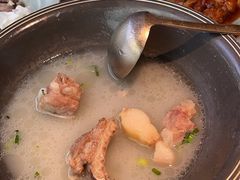 -蜜桃餐厅·伴山(湖滨商业街店)