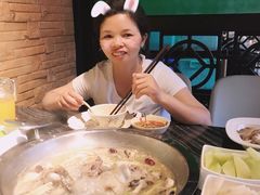 -天都火锅酒楼(虹梅南路店)