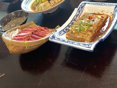 -蓝田九大碗民俗食府(蓝田店)