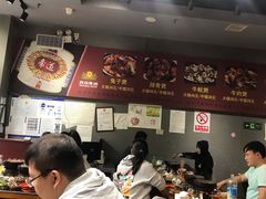 大堂-范贤光鸡公煲(平乐园总店)