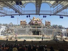 -七彩云南欢乐世界