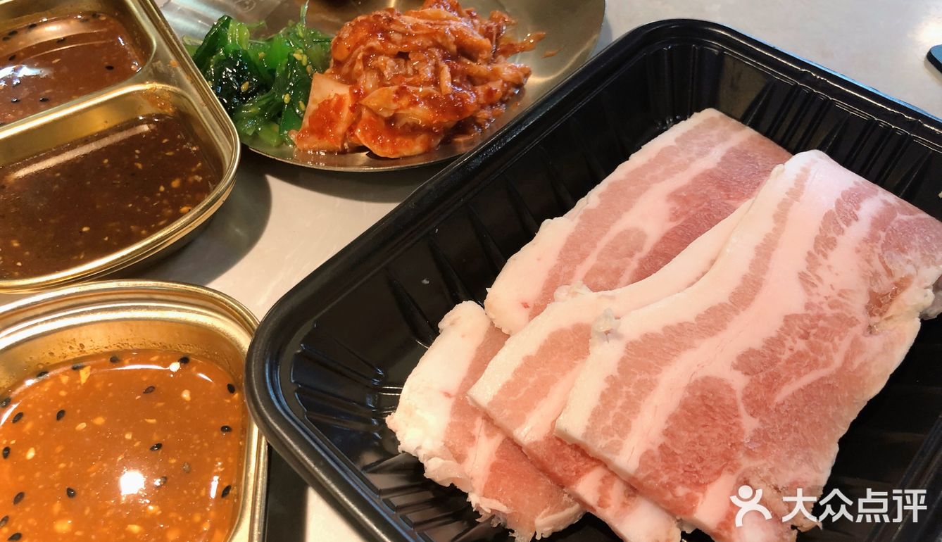  福州美食| 冰棒自助无限吃的滋滋牛烤肉[加油]