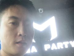 -MEGA PARTY CLUB