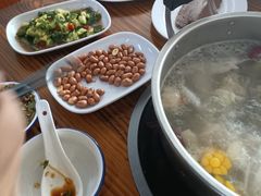 -阿汉名材老鸡汤饭店(金鸡岭店)