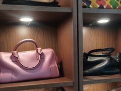 -小飞侠奢侈品回收 寄卖 养护(宝山宝龙广场店)