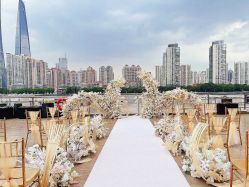点击看大图 -Doris一站式游轮婚礼船东直营店(外滩店)