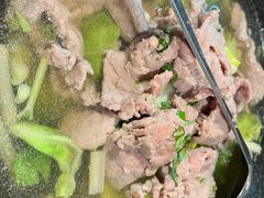 -全牛匠·乐山跷脚牛肉(新中关店)