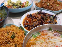 -金太阳海鲜烧烤·本地人餐厅(星海公园店)