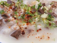 -何记羊汤馆(丽水佳源店)