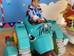 -王府井奥莱临潼小镇(临潼店)