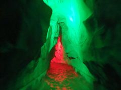 -泰安地下龙宫景区