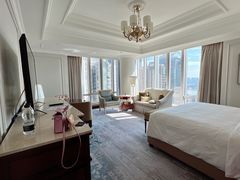 -广州富力丽思卡尔顿酒店