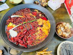 -黄潇洒老火锅(九眼桥宏济巷店)