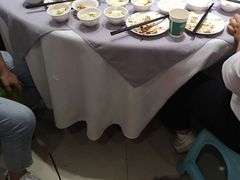 -一家人(南京路店)