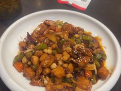 -川流不息·地道川菜·小龙虾(松东路店)