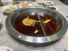 -忘情水鱼头·鲜鱼火锅(滨江中路店)