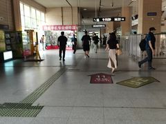 -麦当劳(轻轨曹杨路店)
